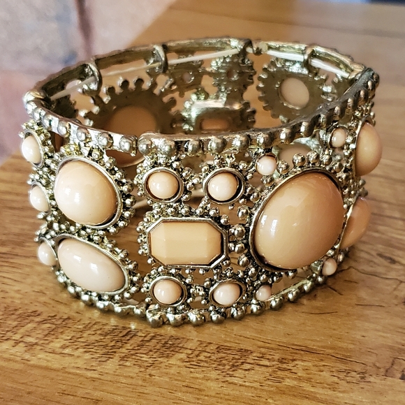 Antique Boho gold tone caramel beaded cuff stretch bracelet - Picture 1 of 5